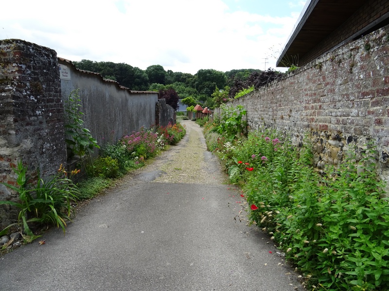 Le vieux Saint-Valry et ses ruelles fleuries